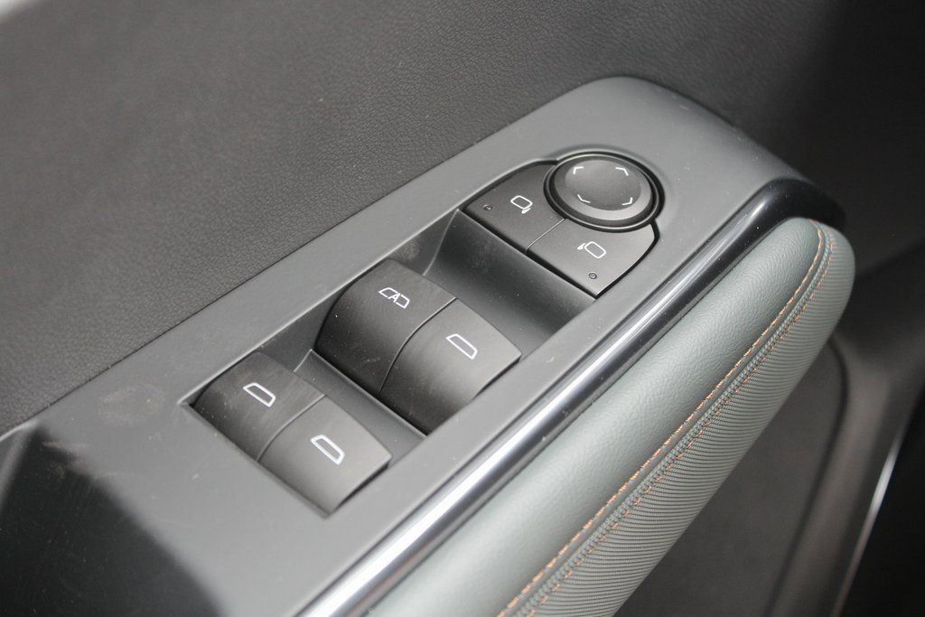 2026 Gmc Acadia AT4 photo 18