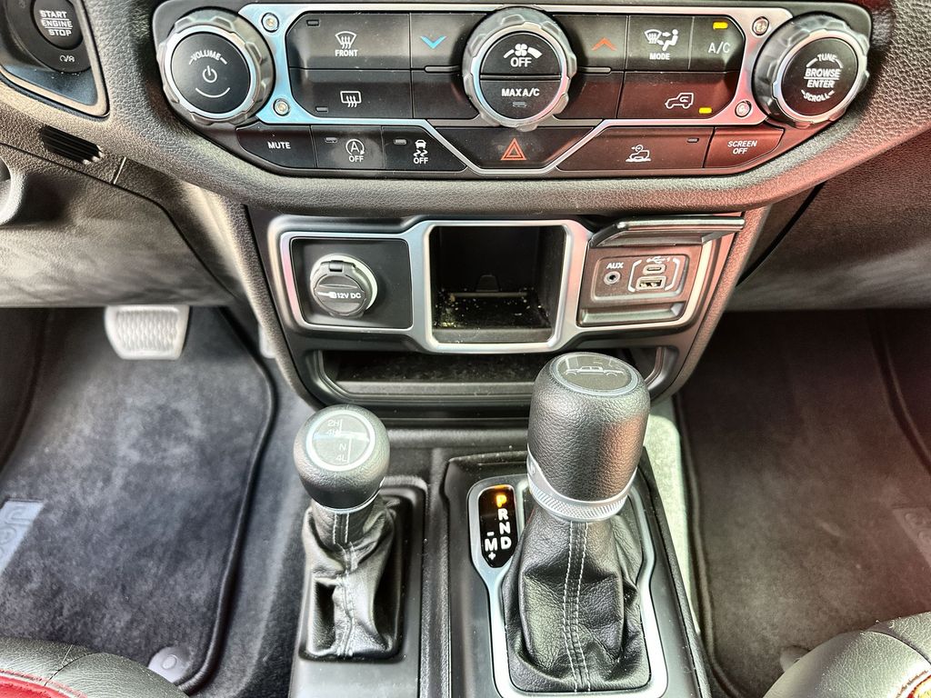 2024 Jeep Gladiator Sport photo 31
