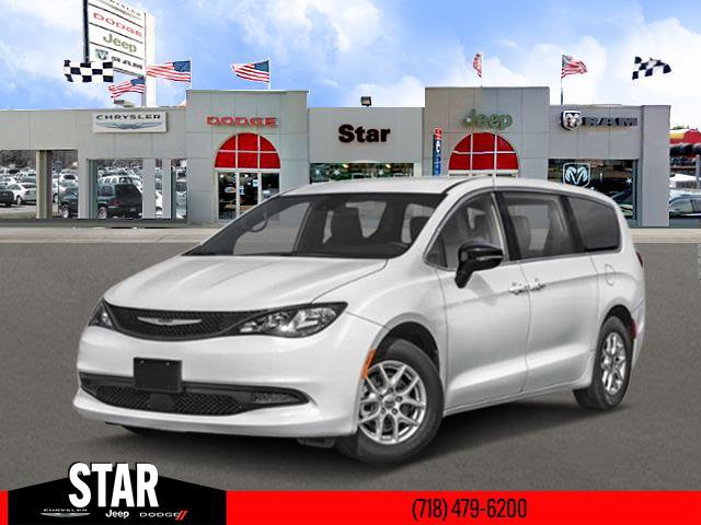 2026 Chrysler Voyager LX's photo