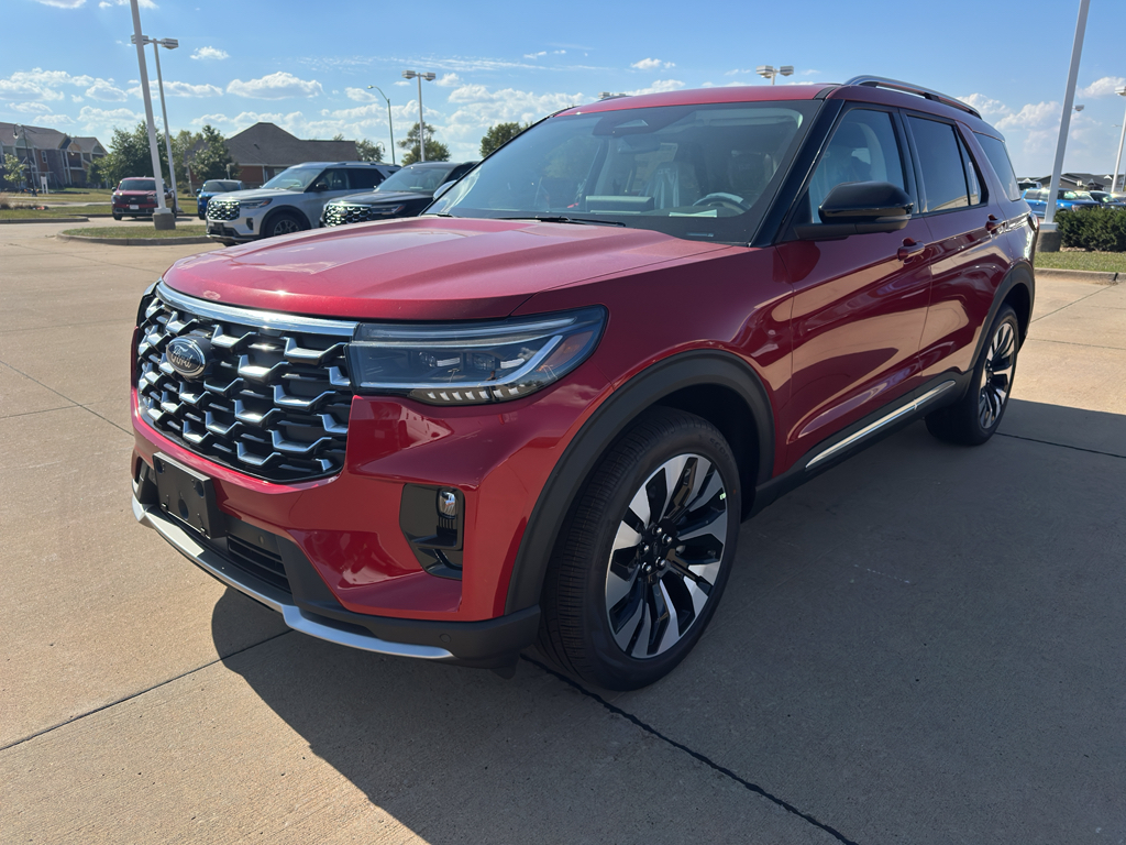 2025 Ford Explorer Platinum photo 3