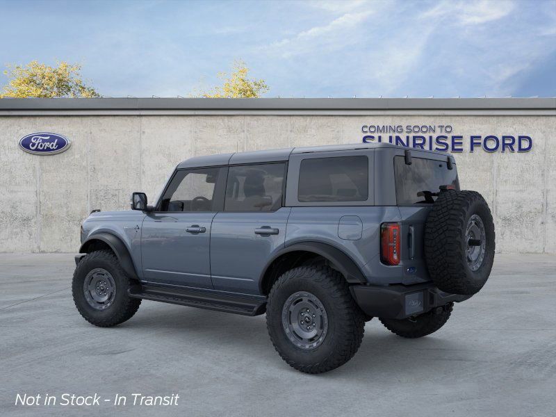 2025 Ford Bronco Outer Banks photo 4