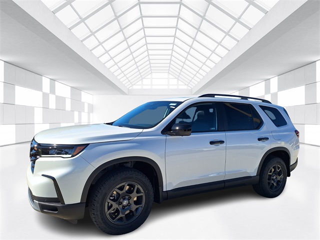 2025 Honda Pilot TrailSport's photo