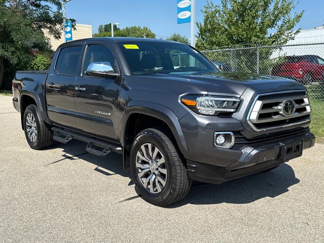 2021 Toyota Tacoma Limited photo 3