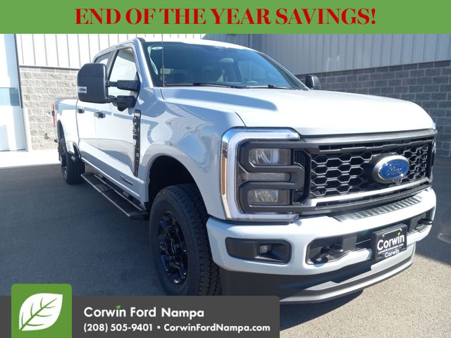 2026 Ford F-350 Super Duty XL's photo