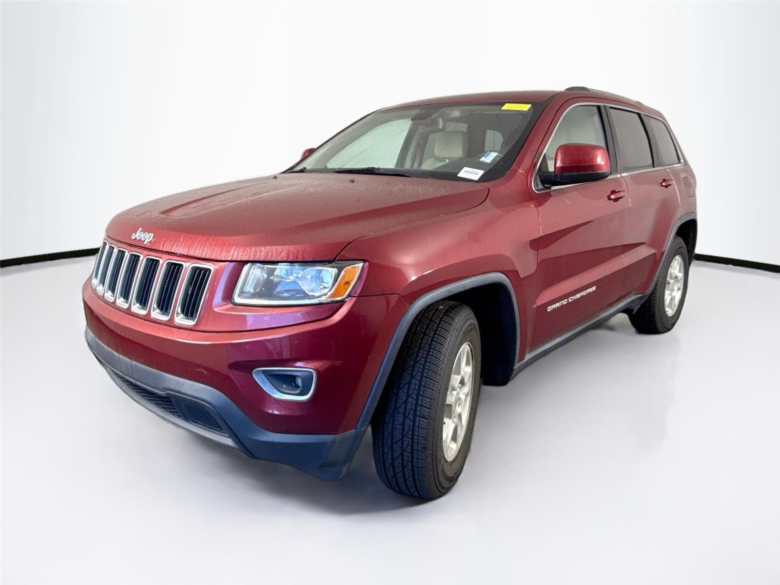 2014 Jeep Grand Cherokee Laredo photo 2