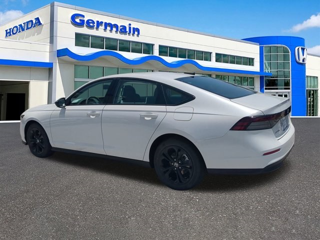 2025 Honda Accord SE photo 4