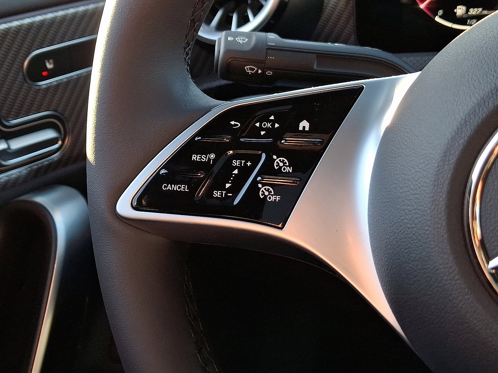2025 Mercedes Benz CLA 250 4MATIC photo 13