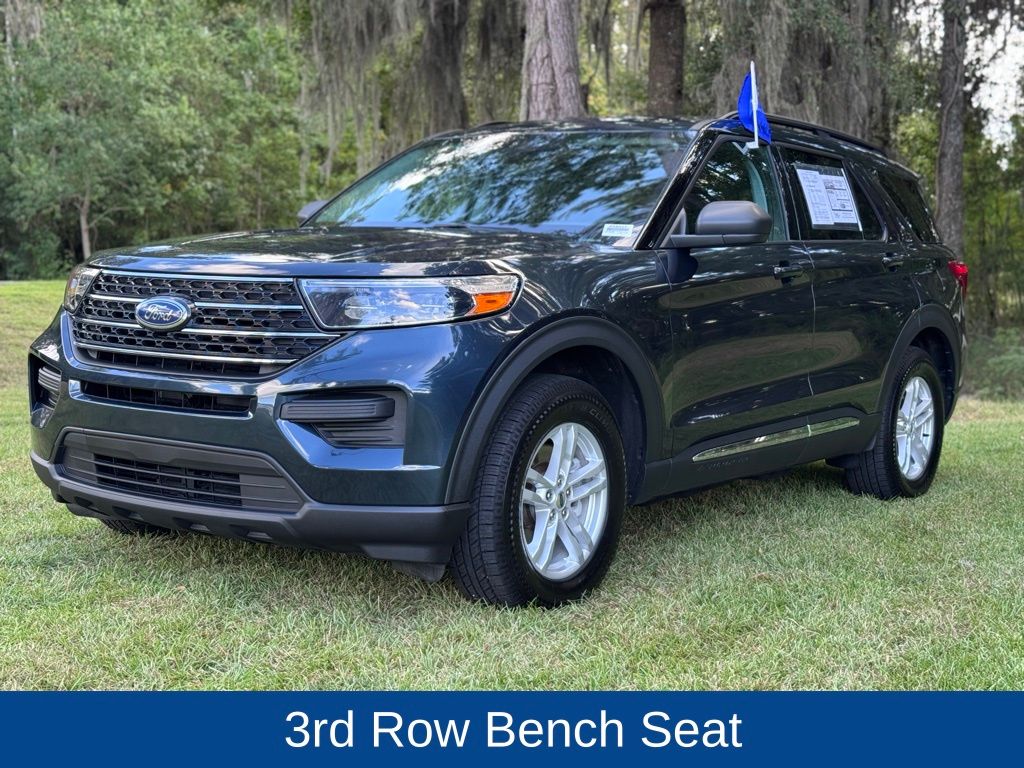 2022 Ford Explorer XLT photo 2