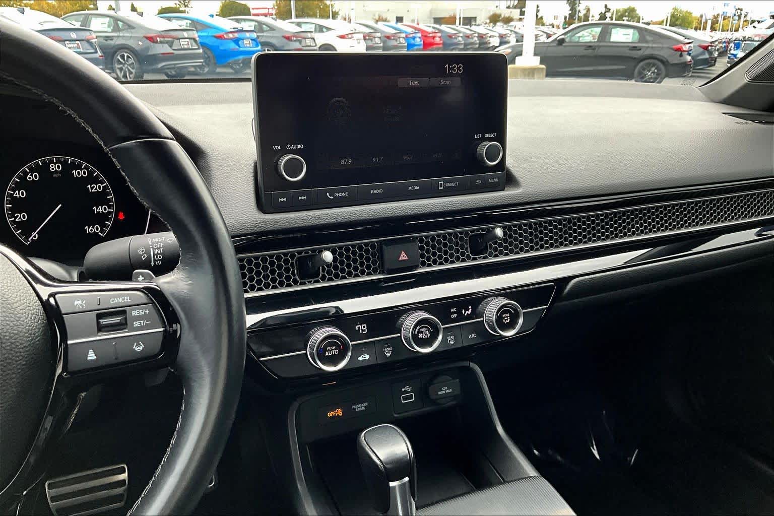 2022 Honda Civic Sport photo 3