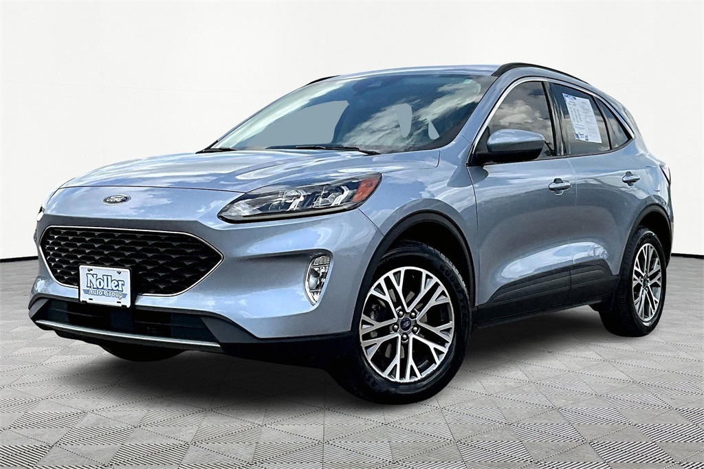 Used 2022 Ford Escape SEL with VIN 1FMCU9H66NUB86766 for sale in Kansas City