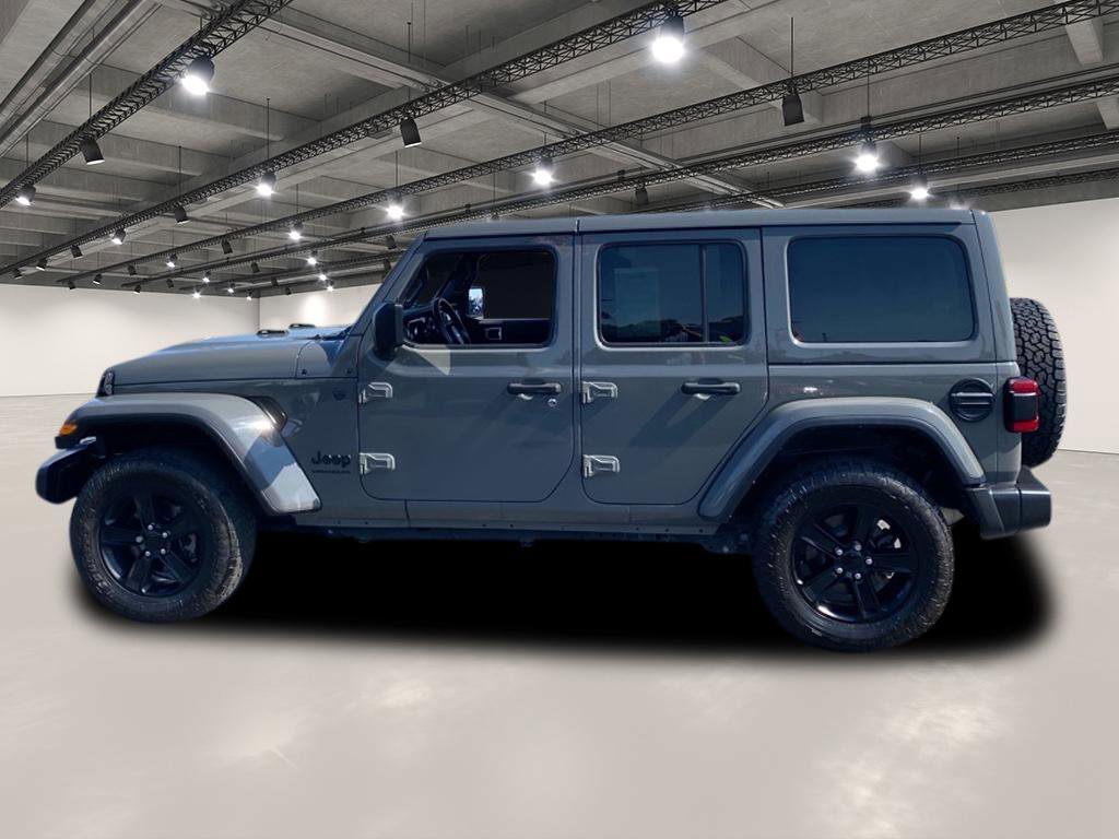 2023 Jeep Wrangler Sahara Altitude photo 2