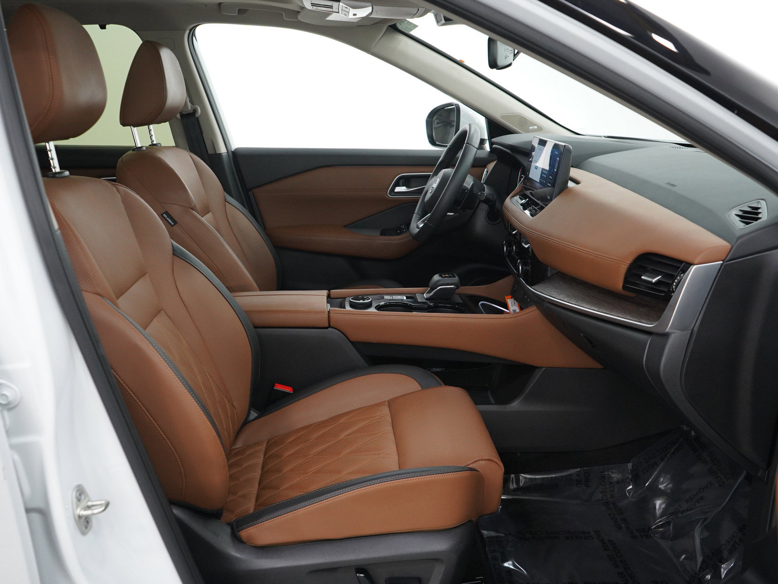 2024 Nissan Rogue Platinum photo 12