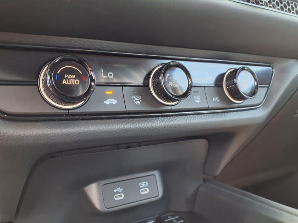 2026 Honda HR-V LX photo 6