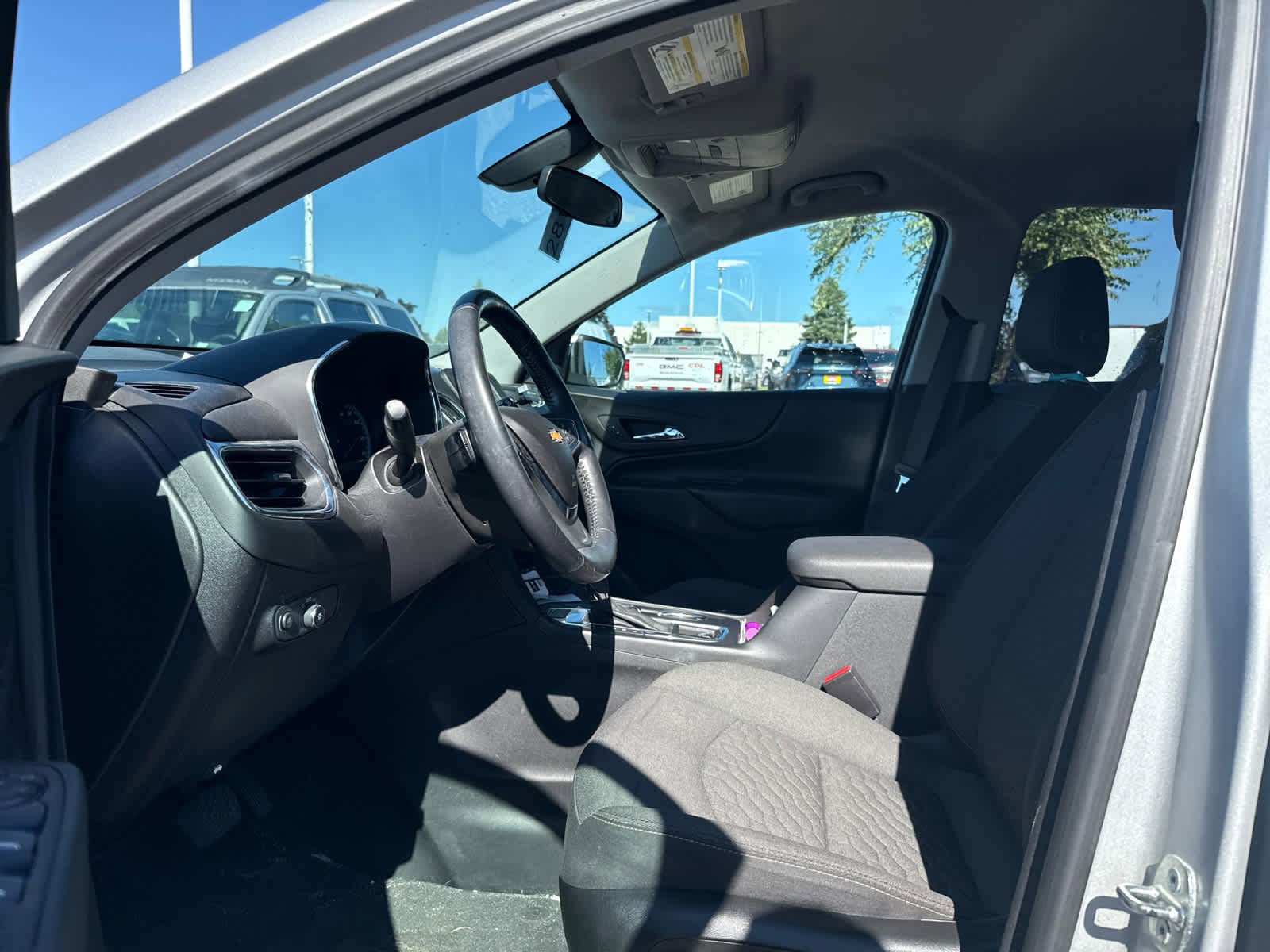 2018 Chevrolet Equinox LT photo 4