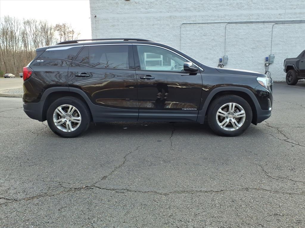 2020 GMC Terrain SLE's photo