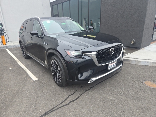 2024 Mazda CX-90 Premium Package's photo