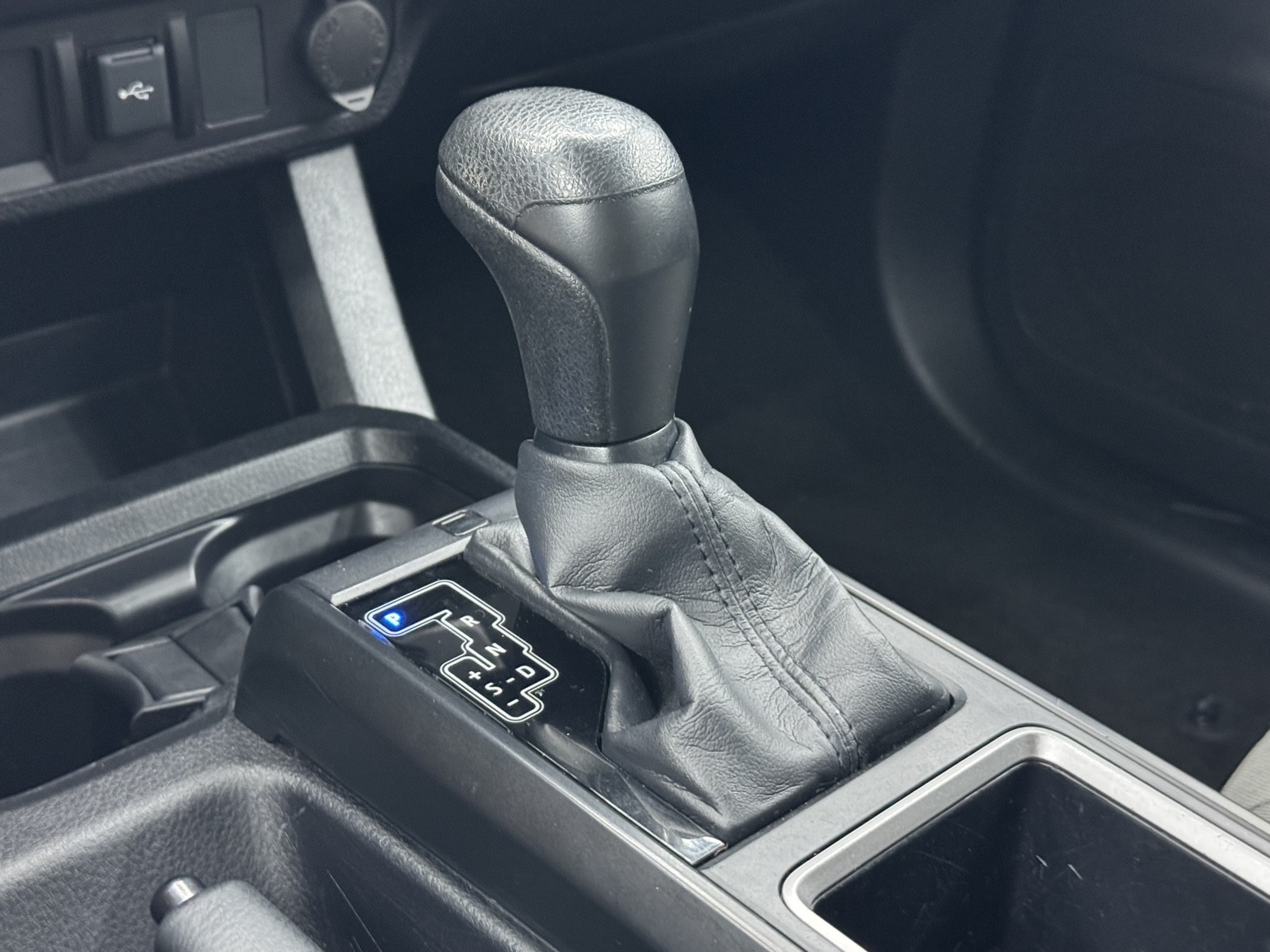 2021 Toyota Tacoma SR Access Cab photo 23