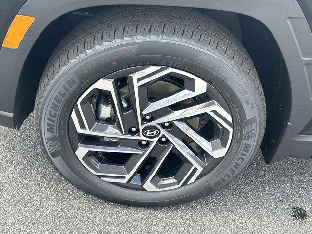 2025 Hyundai Tucson Limited photo 11