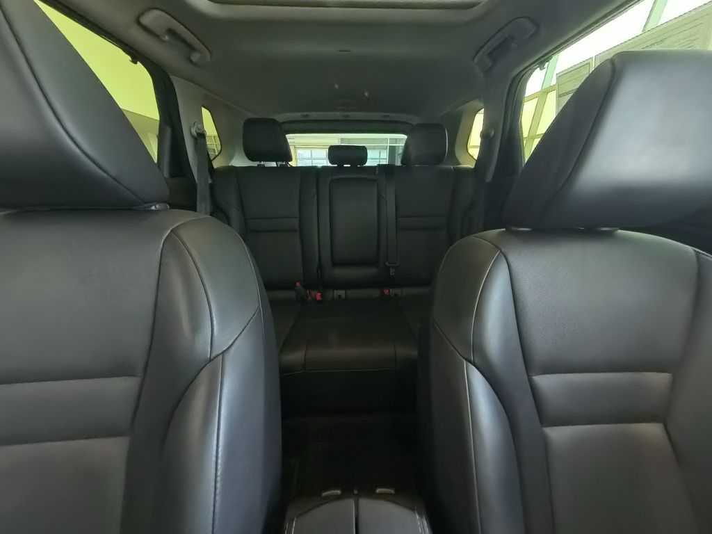 2023 Nissan Rogue SV photo 25