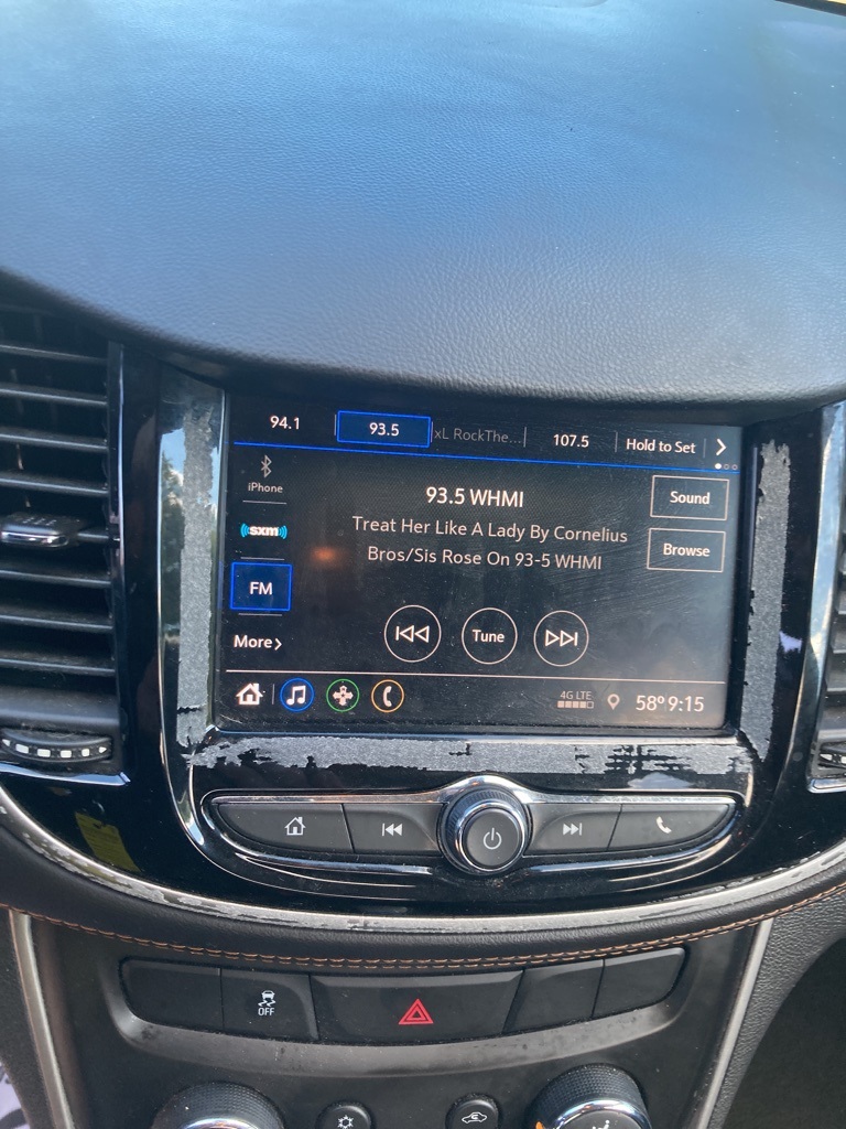 2021 Chevrolet Trax LT photo 11