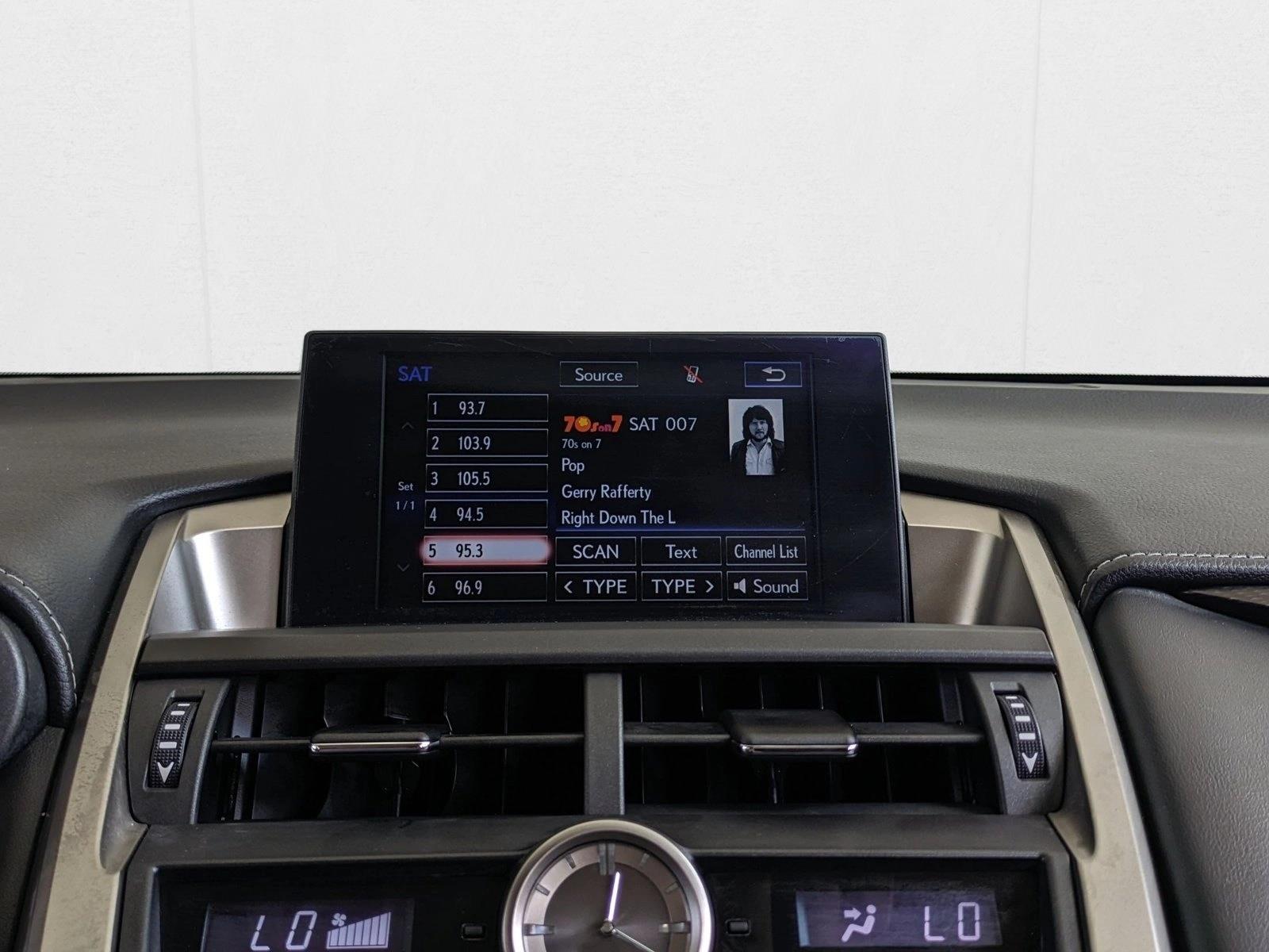 2016 Lexus NX 200t Luxury photo 12