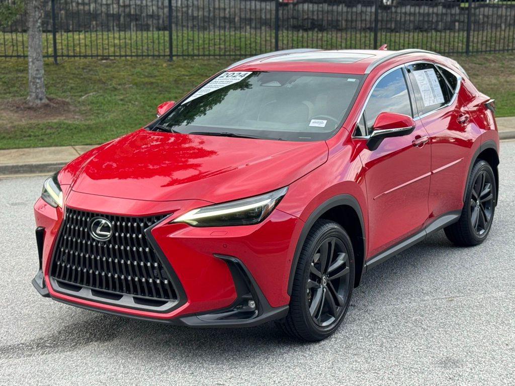 2024 Lexus NX 450h+ Luxury photo 5