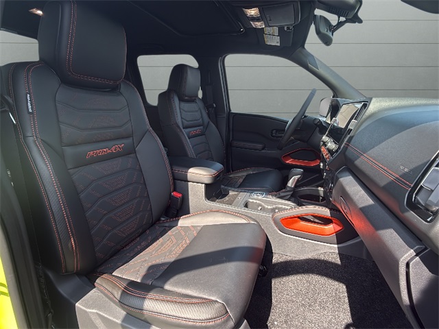 2026 Nissan Frontier PRO-4X photo 11