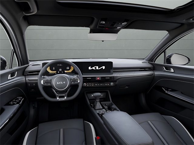 2025 Kia K5 GT-Line photo 10