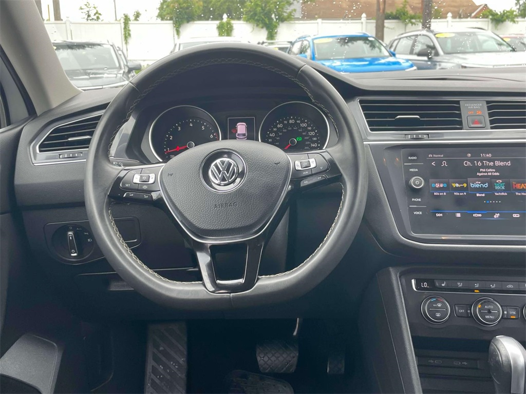 2021 Volkswagen Tiguan SE photo 13