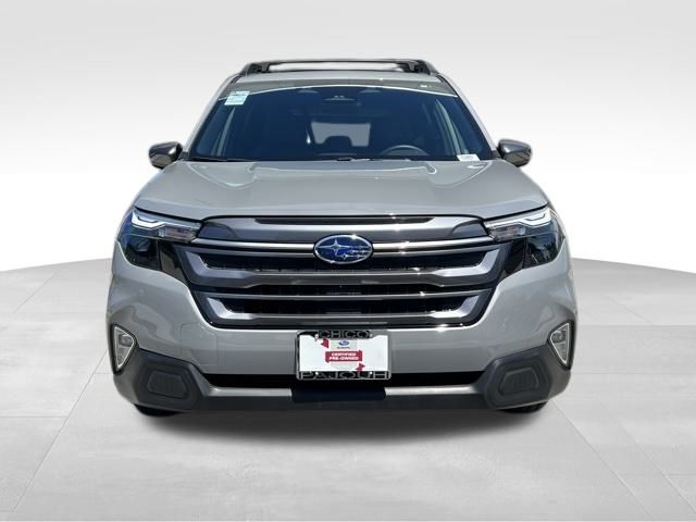 2025 Subaru Forester Premium Base photo 2