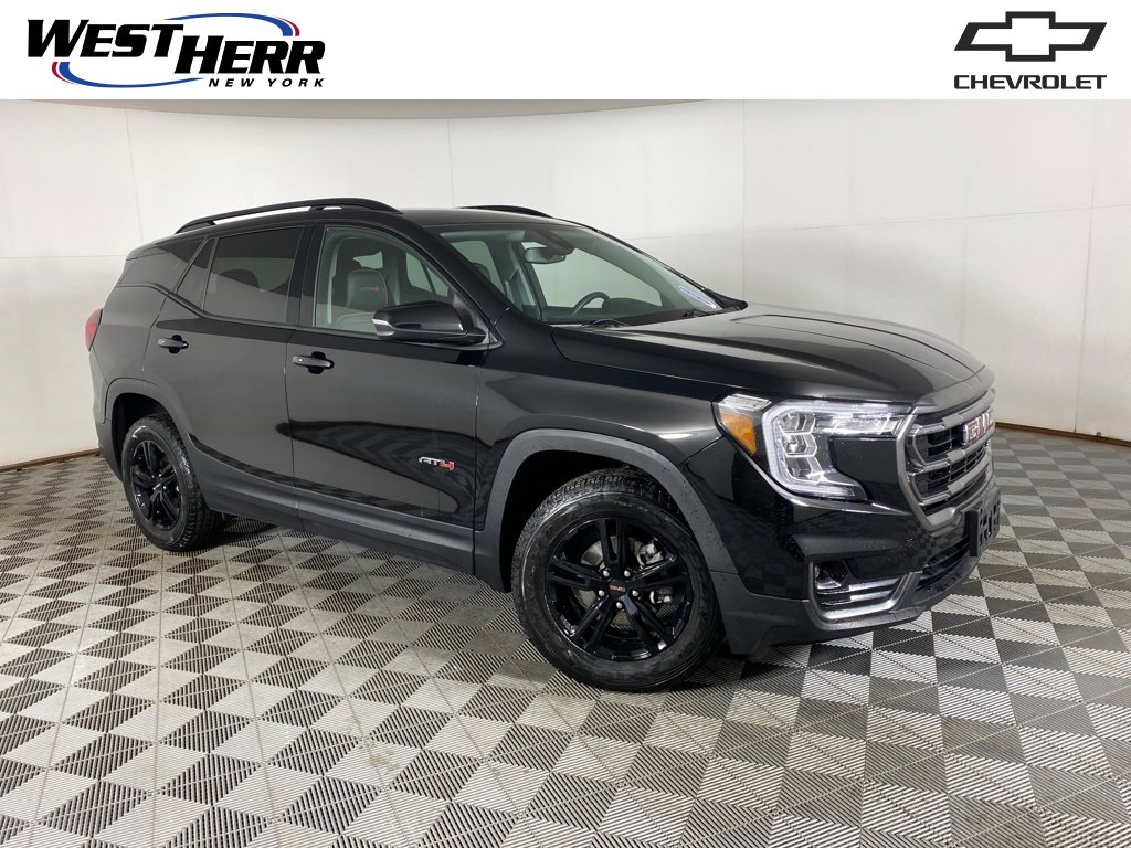 2022 GMC Terrain AT4's photo
