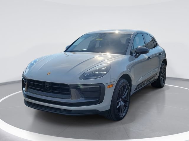 2023 Porsche Macan T