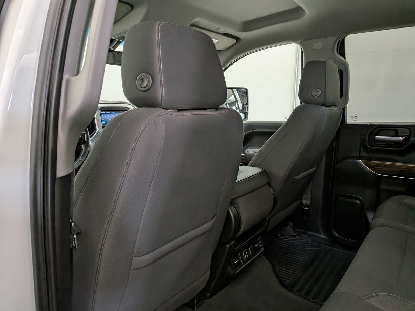 2021 Gmc Sierra 3500 HD SLE photo 18