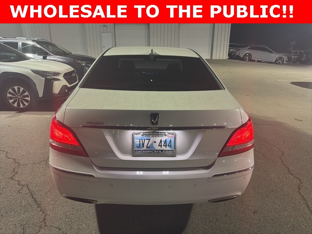 2013 Hyundai Equus Signature photo 4