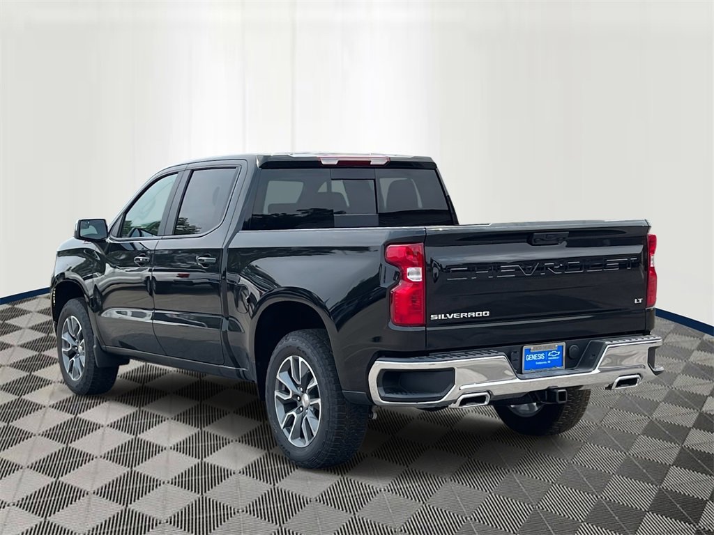 2026 Chevrolet Silverado 1500 LT photo 4