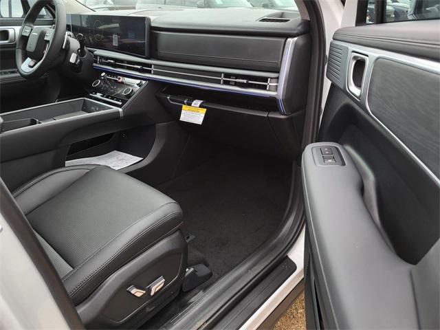 2026 Hyundai Santa Fe Limited photo 4