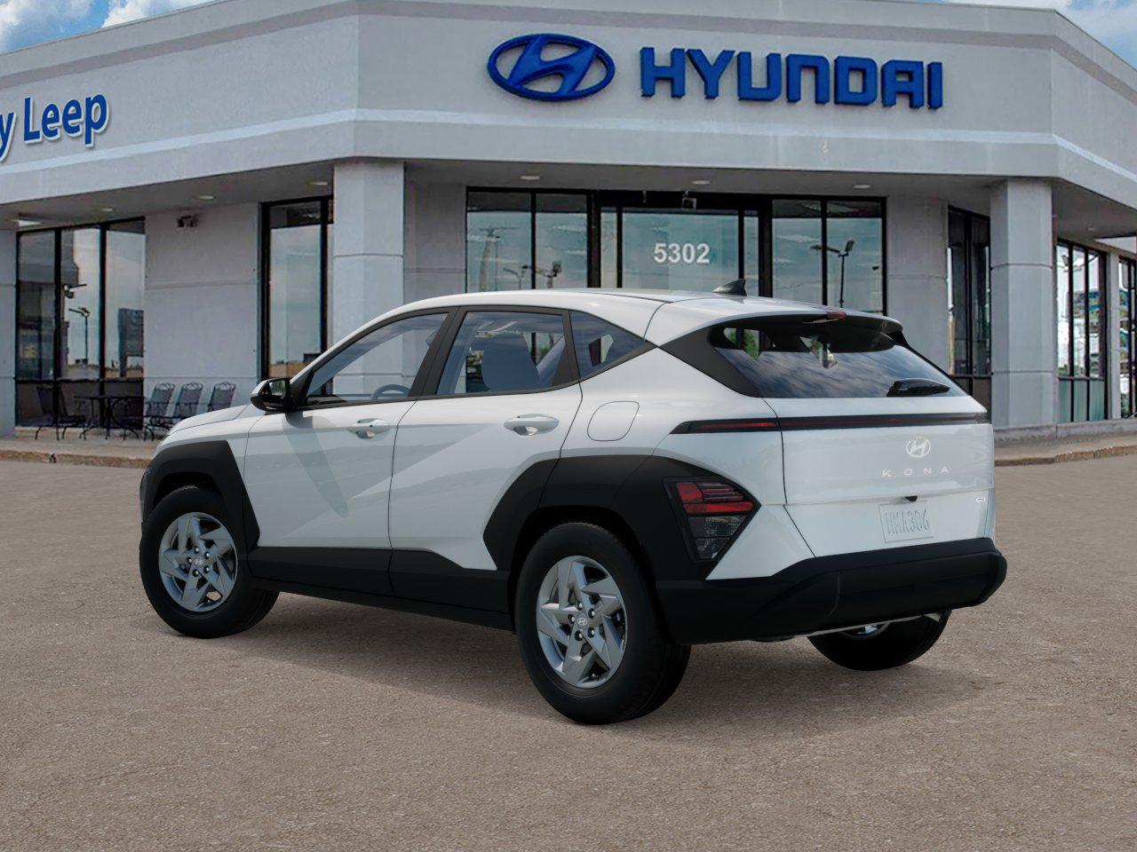 2026 Hyundai Kona SE photo 3