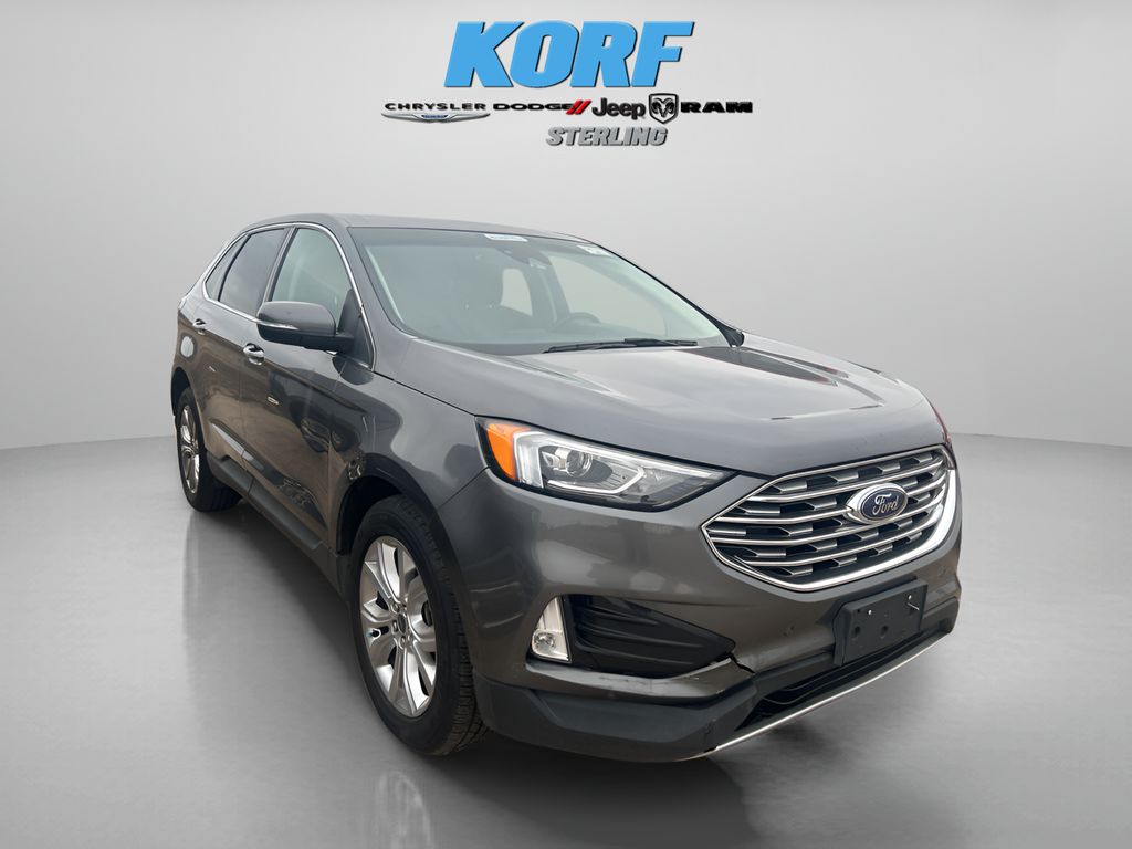 2021 Ford Edge Titanium photo 3