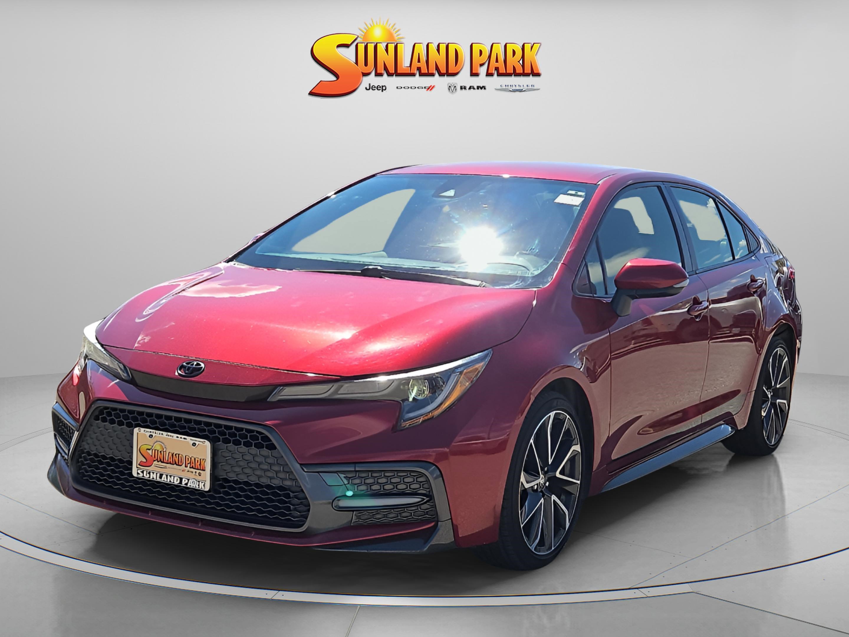 2022 Toyota Corolla SE photo 2