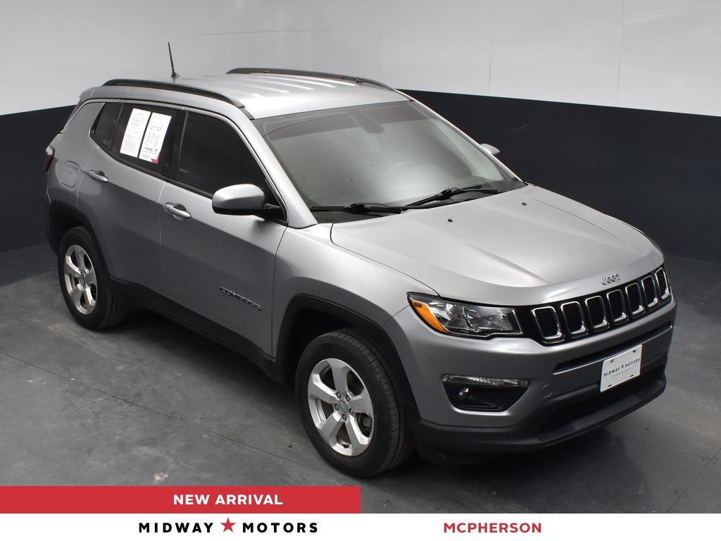 2018 Jeep Compass Latitude's photo
