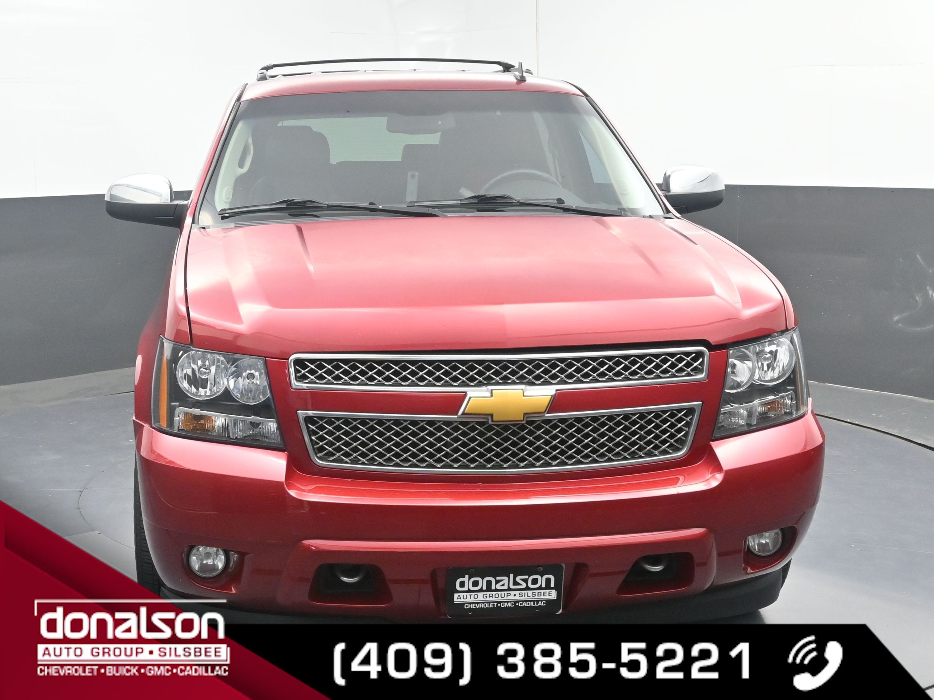 2014 Chevrolet Tahoe LT photo 2