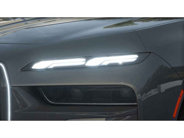 New 2025 Dravit Grey Metallic BMW 760i xDrive image 2