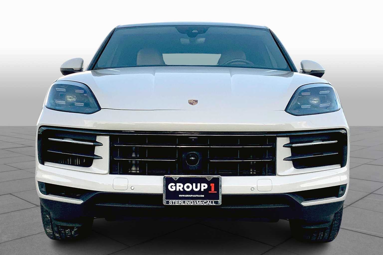 2024 Porsche Cayenne Coupe photo 6