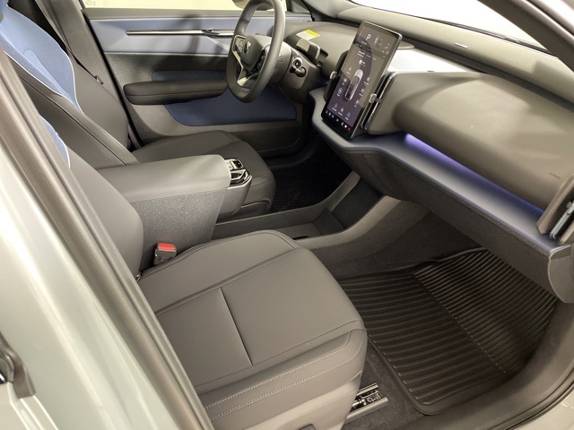 2025 Volvo EX30 Plus photo 29