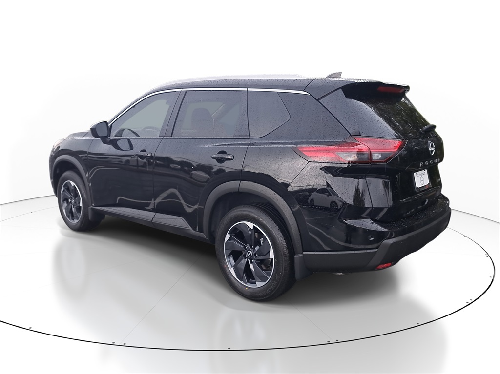 2026 Nissan Rogue SV photo 2