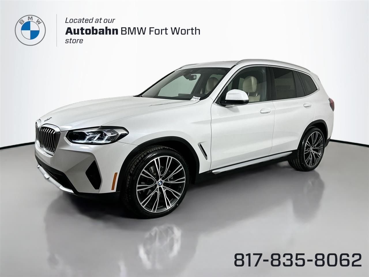 2022 BMW X3 30i's photo