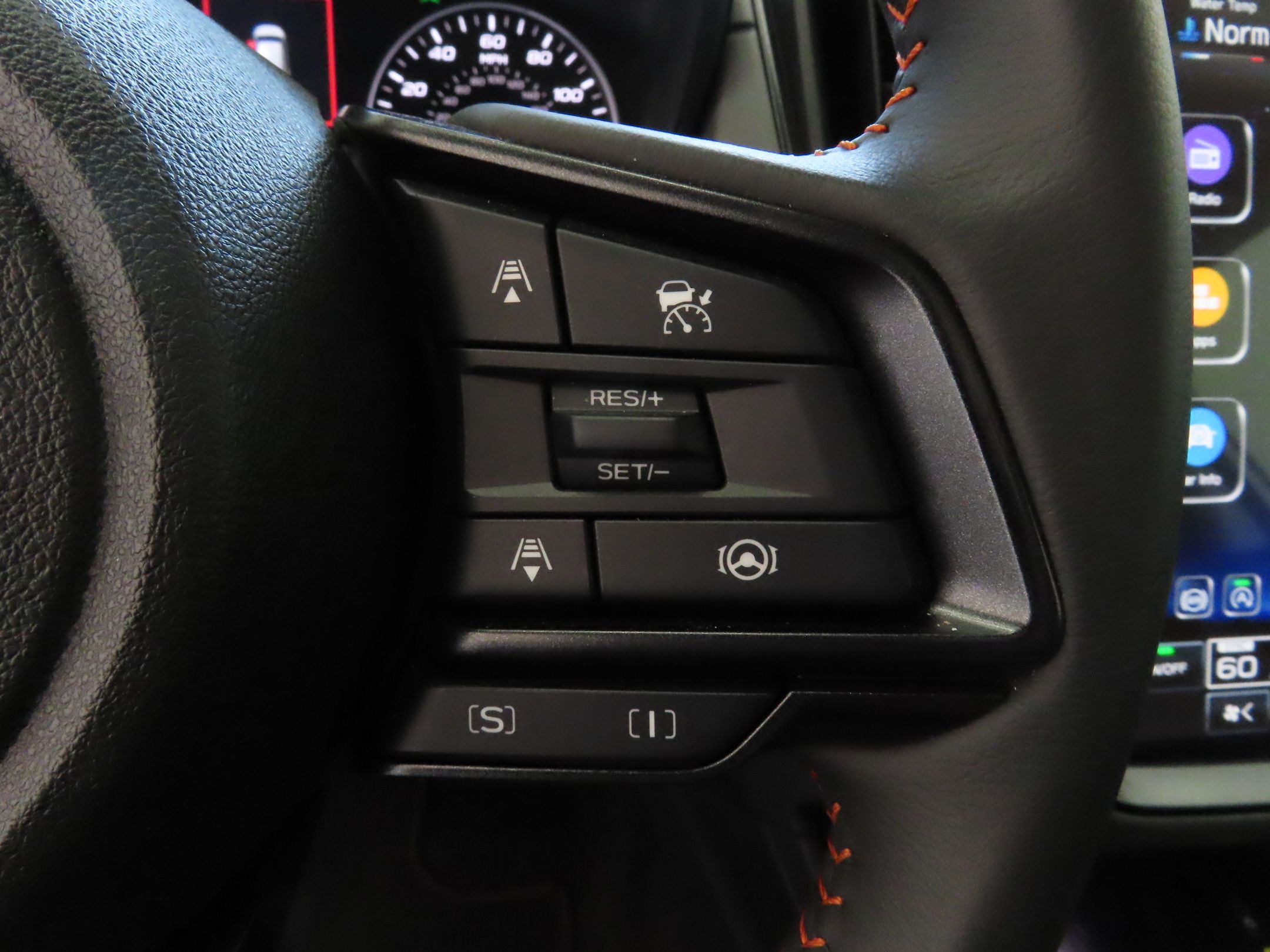 2025 Subaru Crosstrek Limited photo 13