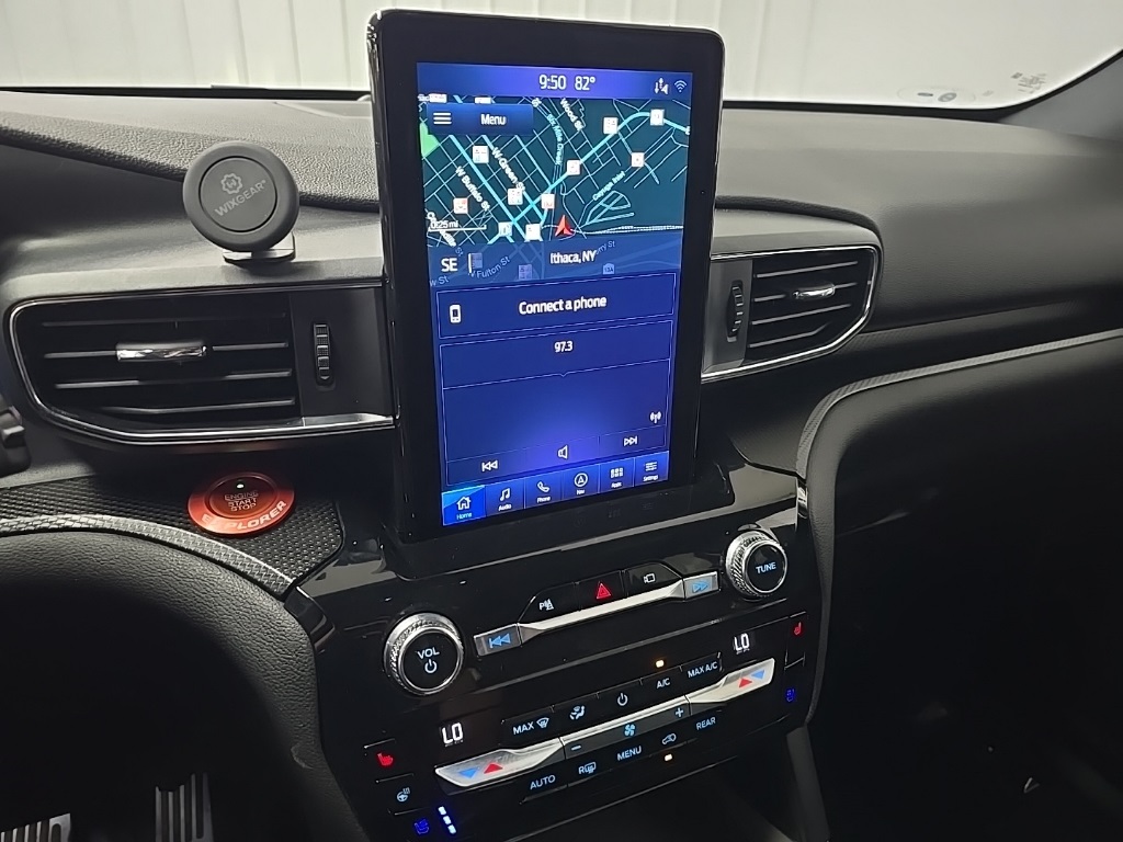 2021 Ford Explorer ST photo 26