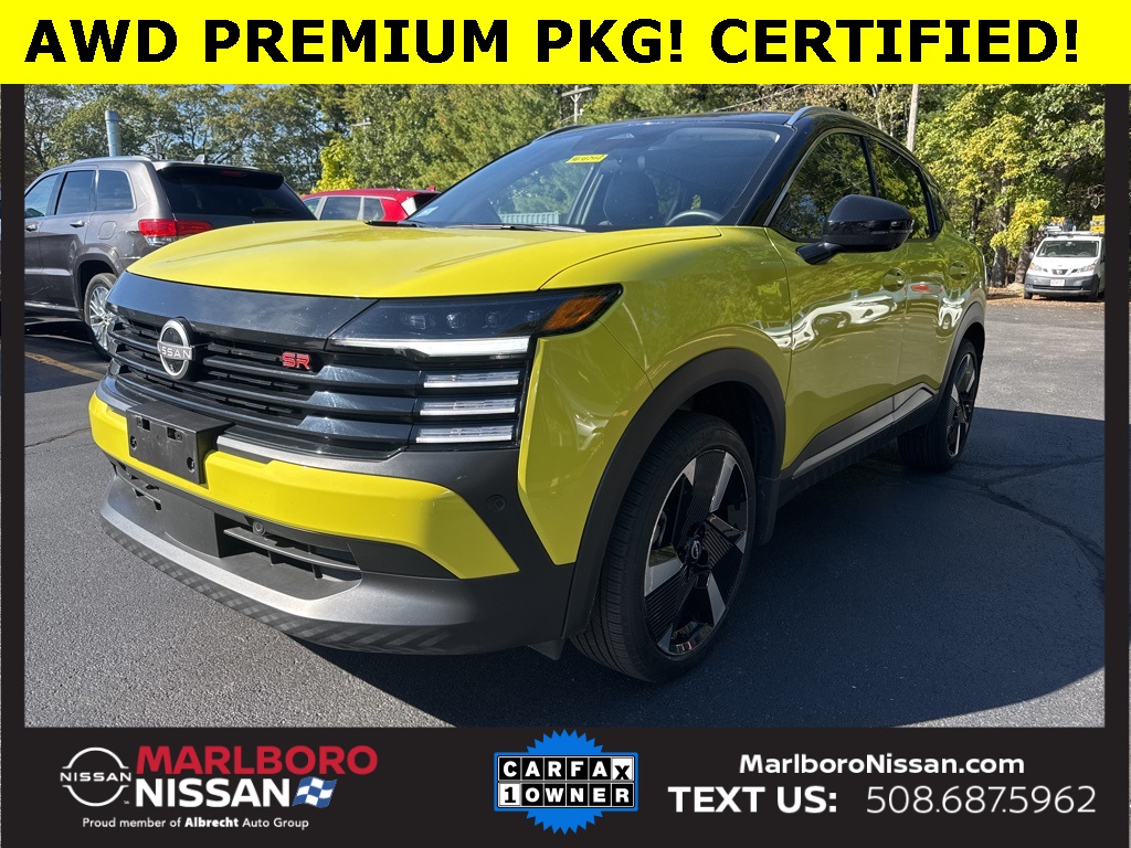 2025 Nissan Kicks SR photo 3