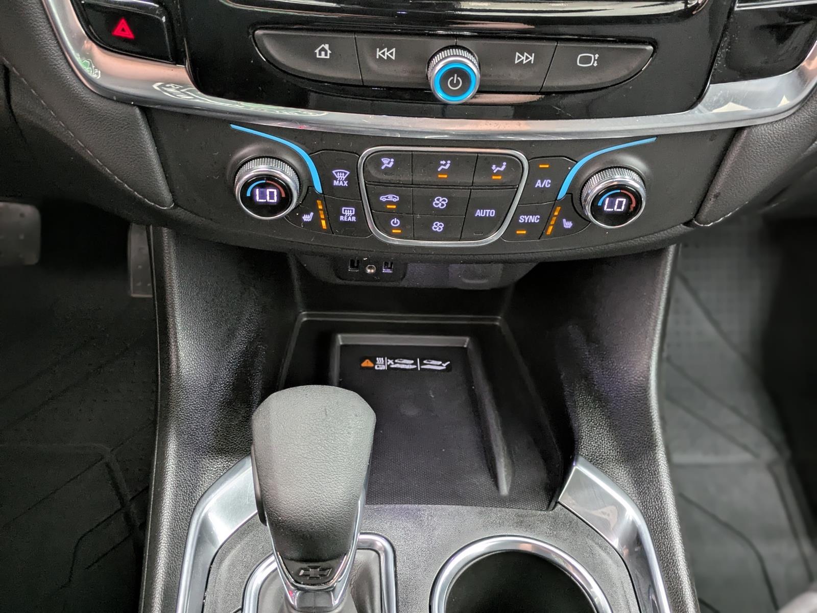 2023 Chevrolet Traverse Cloth photo 34